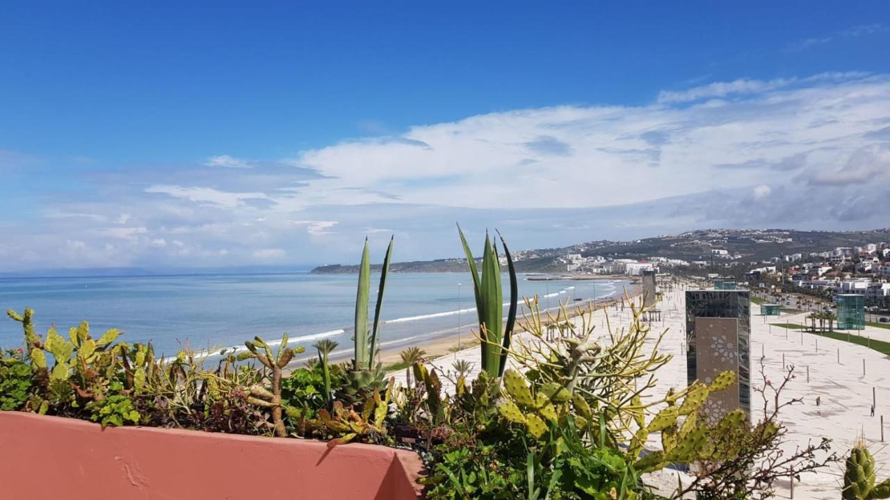 Appartement Bord De Mer Et Piscine En Option Tánger Exterior foto