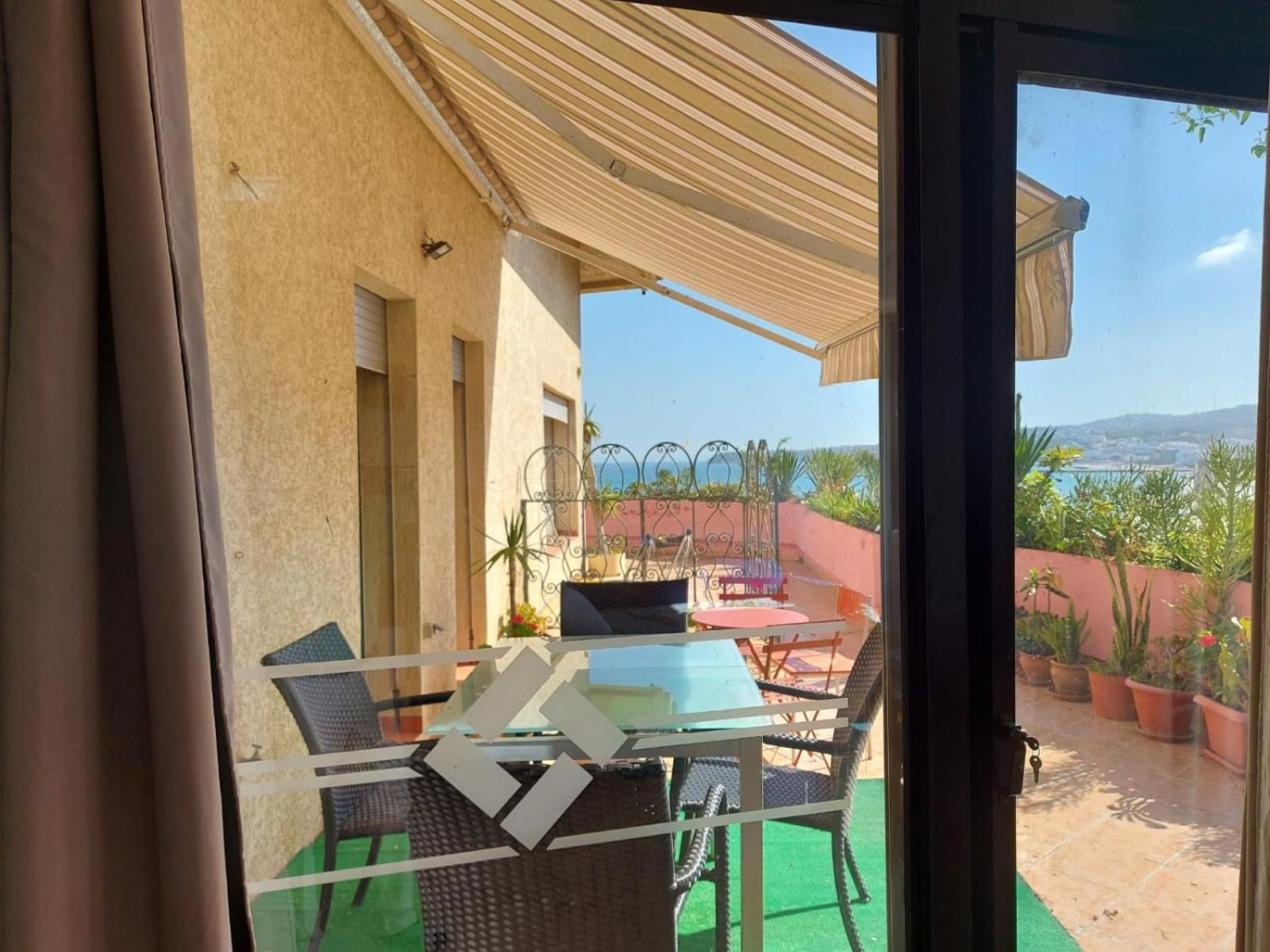 Appartement Bord De Mer Et Piscine En Option Tánger Exterior foto